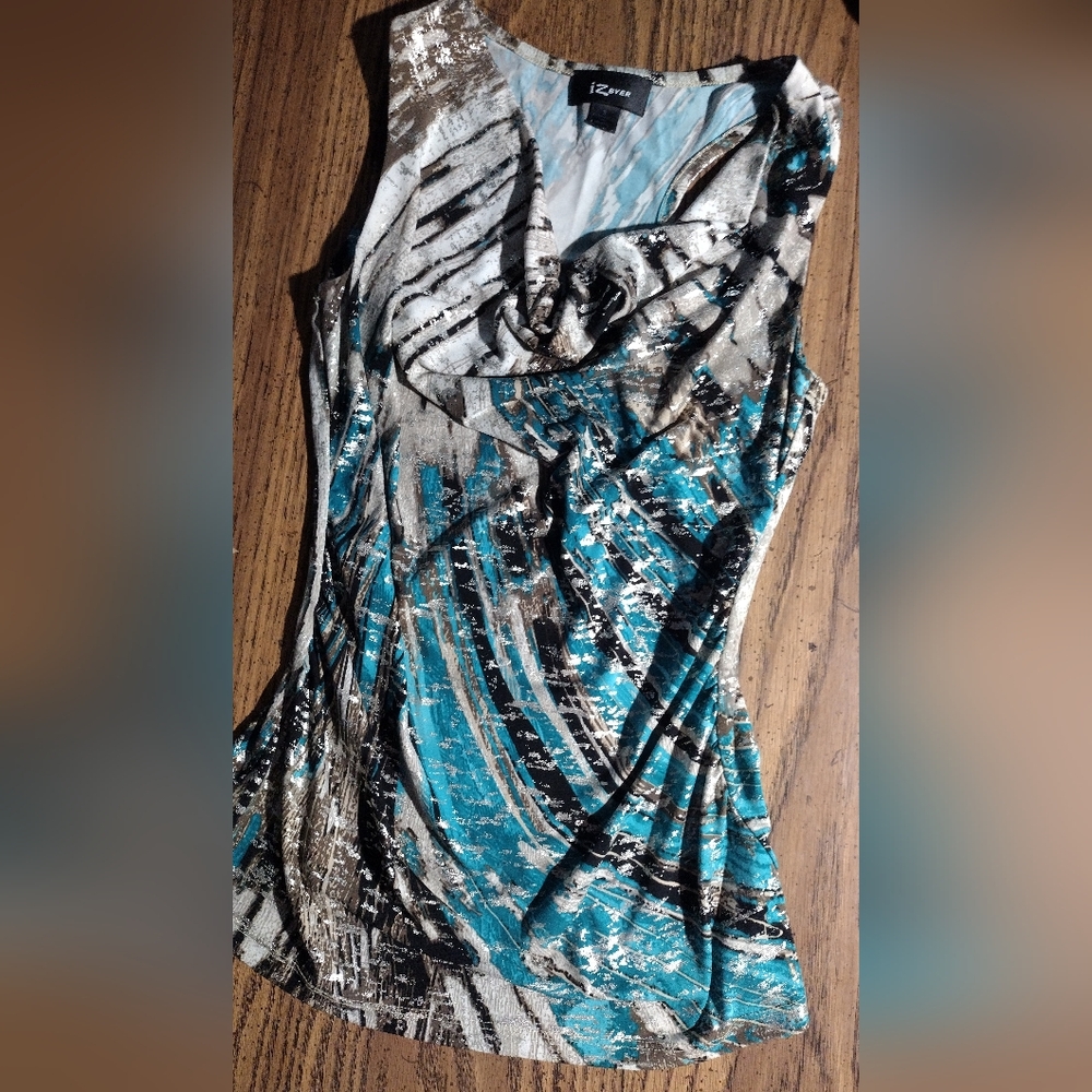 Sleeveless Cowl Necked Blouse W/Metallic Abstract Pattern